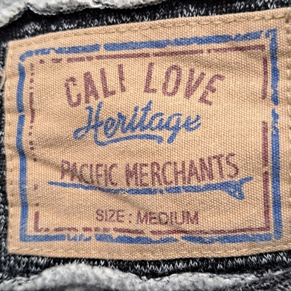 Cali Love Heritage Pacific Merchants   Size M - Picture 7 of 11